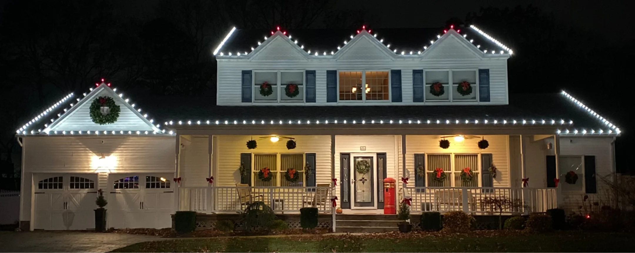 Custom-designed Christmas lights for homes in Suffolk County
